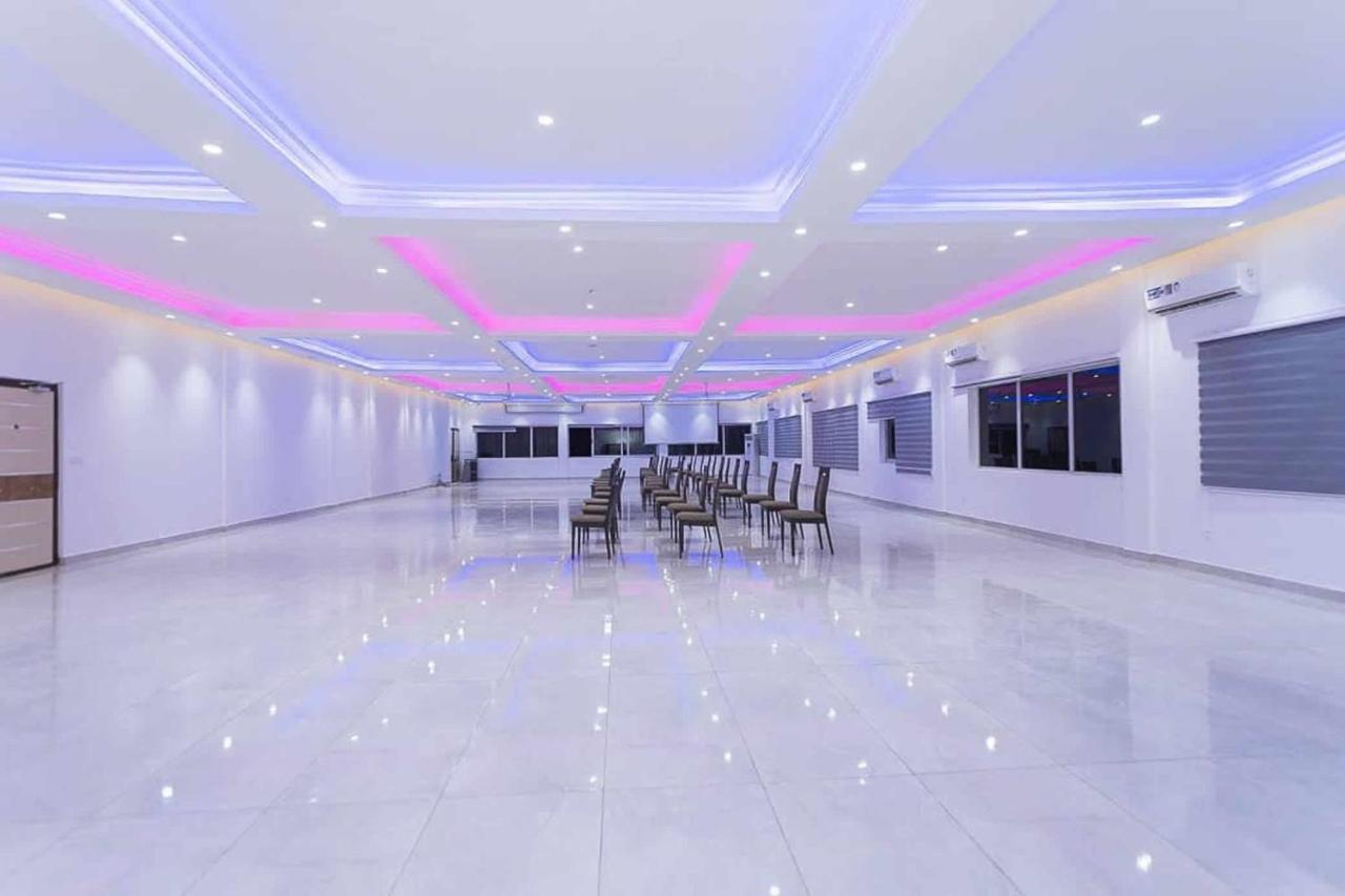 The Platinum Bay Hotel Birekuso Exterior photo