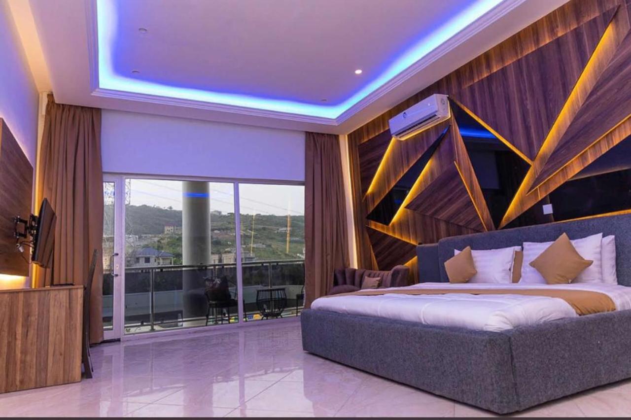 The Platinum Bay Hotel Birekuso Exterior photo